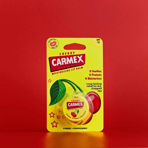 Carmex Cherry Moisturising Lip Balm Vyšnių kvapo lūpų balzamas su SPF15 7.5g