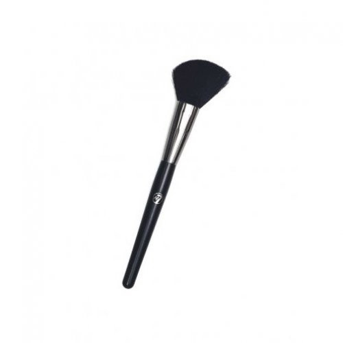 W7 Cosmetics Angled Blusher Brush Skaistalų šepetėlis