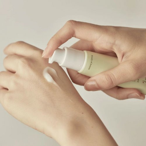 Beauty of Joseon Light On Serum : Centella + Vita C Gaivinantis šviesinantis veido odos serumas 30ml