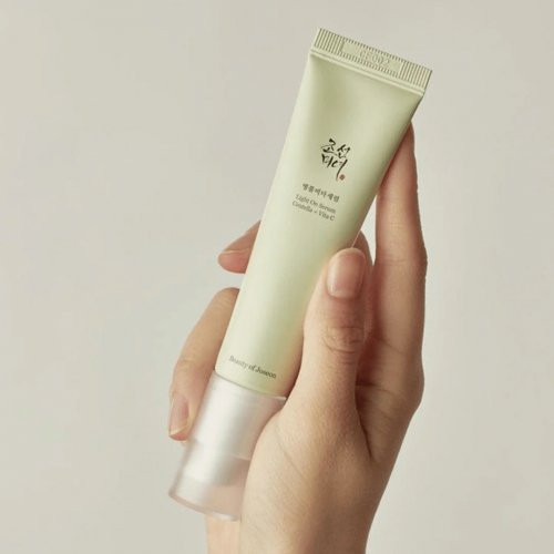 Beauty of Joseon Light On Serum : Centella + Vita C Gaivinantis šviesinantis veido odos serumas 30ml