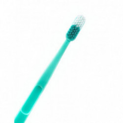 Jordan Clean Smile Medium Vidutinio kietumo dantų šepetėlis Orange