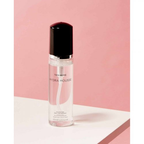 Tan Luxe Hydra Mousse Self Tan Light/Medium Drėkinančios savaiminio įdegio putos