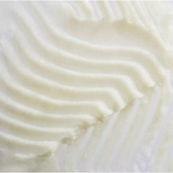 Alessandro Silky Hands Peeling Rankų šveitiklis su jūros druska ir natūraliais aliejais 50ml