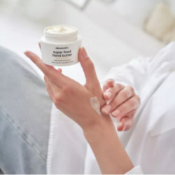 Alessandro Super Food Hand Butter Rankų sviestas su sviestmedžių aliejumi 50ml