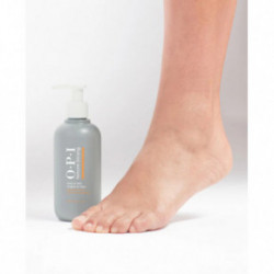 OPI Nature Strong Soften Up Pedi Soak Minkštinamoji pėdų vonelė 250ml