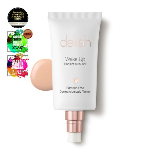 Delilah Wake Up Radiant Skin Tint Tonuojantis veido kremas 30ml
