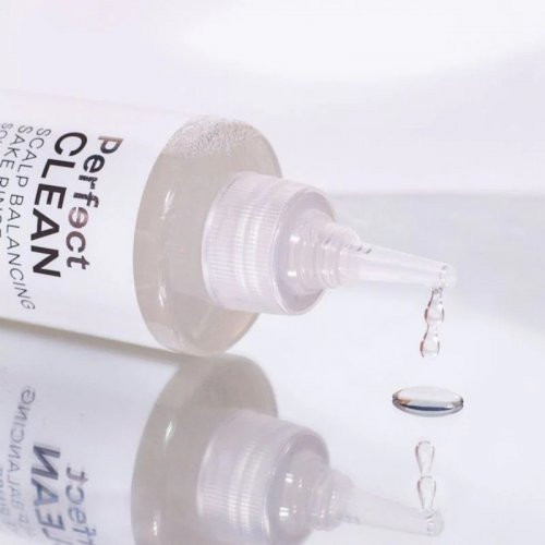 NatureLab Tokyo Perfect Clean Scalp Balancing Sake Rinse Plaukų skalavimo priemonė 200ml