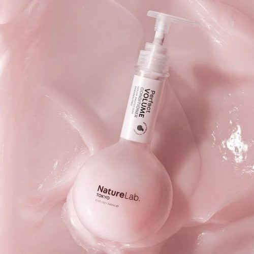 NatureLab Tokyo Perfect Volume Conditioner Apimties suteikiantis kondicionierius 340ml