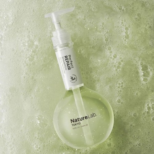 NatureLab Tokyo Perfect Repair Shampoo Atkuriamasis šampūnas 340ml