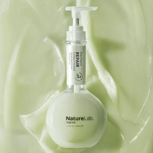 NatureLab Tokyo Perfect Repair Conditioner Atkuriamasis kondicionierius 340ml