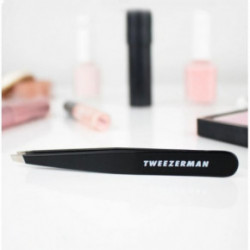 Tweezerman Slant Tweezer Classic Stainless Steel Pincetas, juodas 1 vnt.