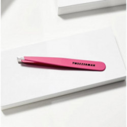 Tweezerman Pink Classic Slant Tweezer Pincetas, rožinis 1 vnt.