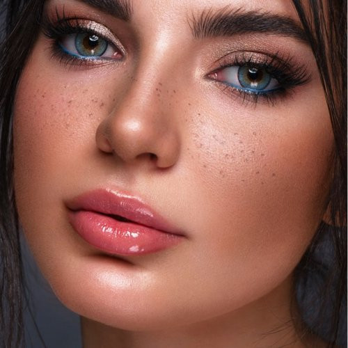 SLA Paris Shiny INK Coat Liquid Lūpų blizgesys su hialuronu Charlize