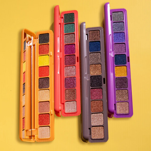 J.Cat Beauty Sweet Tooth 9 Shadow Palette Bar Akių šešėlių paletė Berry Cream