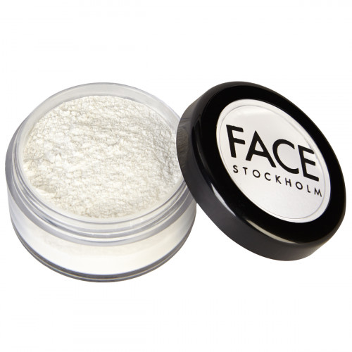 FACE Stockholm Matte Finishing Powder Matinė fiksuojanti pudra 7g