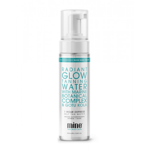 MineTan Radiant Glow Self Tan Water Bespalvės savaiminio įdegio putos 200ml