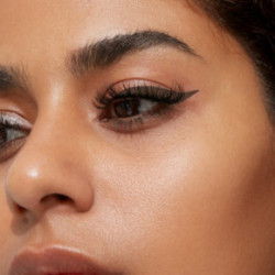 GOSH Copenhagen Woody Eye Liner Akių kontūro pieštukas 001 Ebony Black