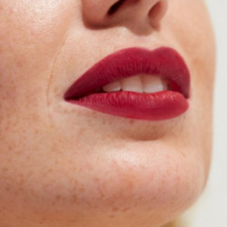 GOSH Copenhagen Velvet Touch Matt Lipstick Matiniai lūpų dažai 002 Matt Rose