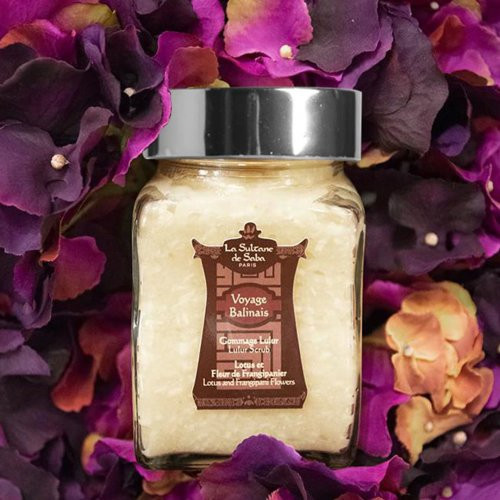 La Sultane De Saba Lotus and Frangipani Flowers Lulur Scrub Šilkinis kūno šveitiklis 300ml